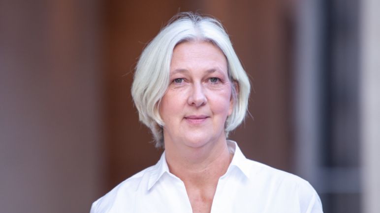 Susanne Pries: Qigong-Lehrerin und Ausbilderin der Deutschen Qigong Gesellschaft e.V.